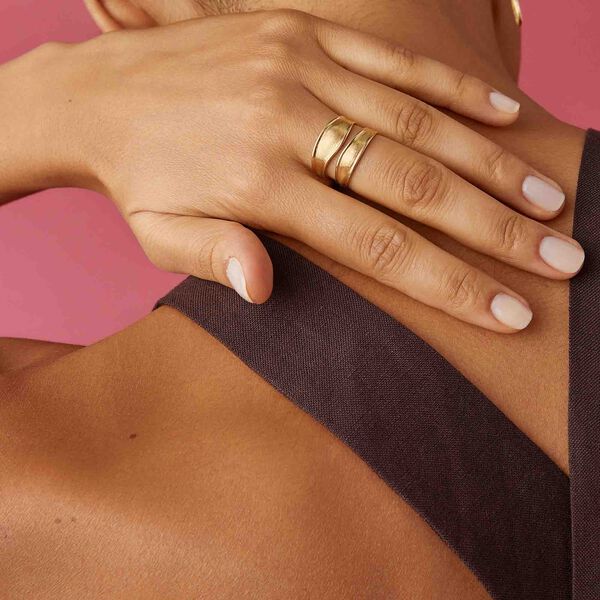 Lunaria Yellow Gold Ring